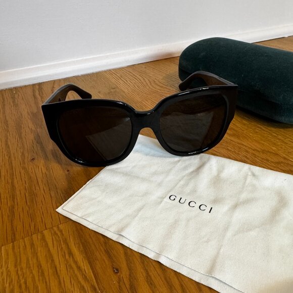 Gucci 55mm Square Cat Eye Sunglasses